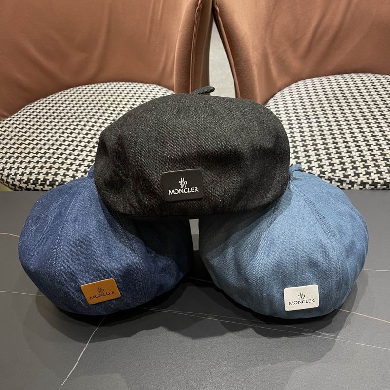 Moncelr beret 071501